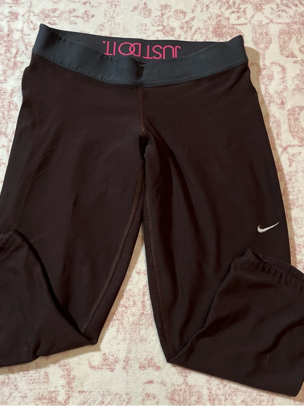 vintage brown Nike capris